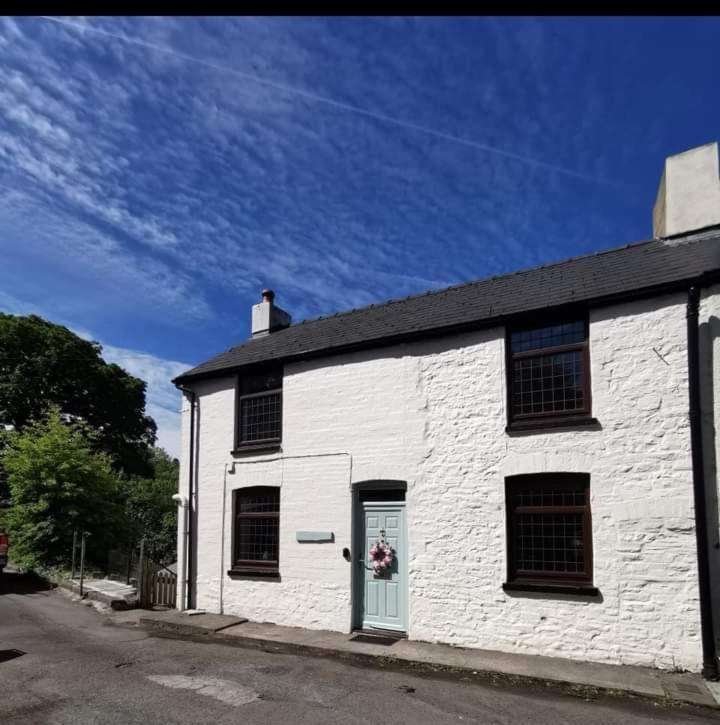 Glan-Yr-Afon Cottage Two Bedrooms Sennybridge Eksteriør billede