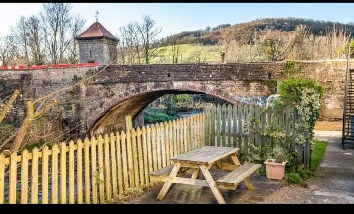 Glan-Yr-Afon Cottage Two Bedrooms Sennybridge Eksteriør billede